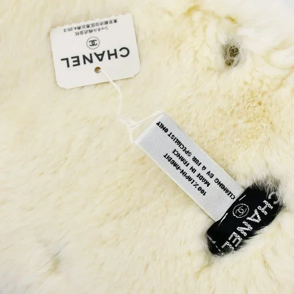 Chanel Fur Shawl Muffler Stole White Small Good - Picture 4 of 4